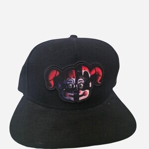 hot‎ topic fnaf snapback